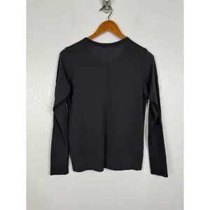 Lululemon Swiftly Tech Long Sleeve Crew Shirt Black Mesh Venting Athletic Top thumbnail 2