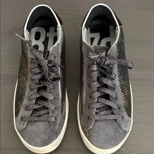 P448‎ John Turan Lace Up Sneakers Snake colorway Women’s size 37 Low Top thumbnail 5
