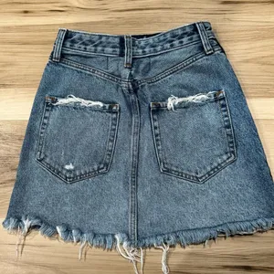 Abercrombie and Fitch Raw Hem Mini Jean Denim Skirt Women’s 24 thumbnail 2