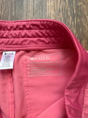 FIGS Women’s Neon Pink Zamora Jogger Scrub Pants - Size S Petite Nursecore thumbnail 3