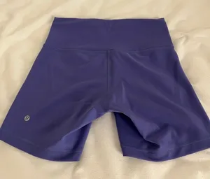 Lululemon Wunder Train 6" Shorts thumbnail 1