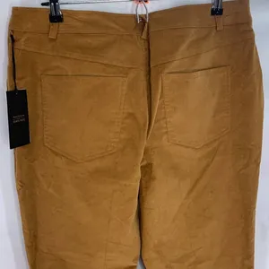 NWT | Halogen‎ x Atlantic-Pacific Women’s Velveteen Kick Flare Pants thumbnail 12