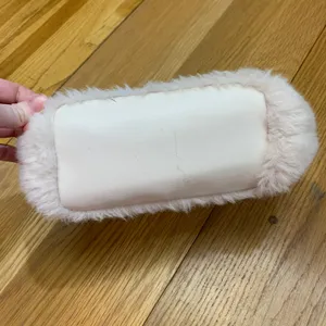 A New Day Purse Faux Fur Handbag Cream‎ Fuzzy Top Handle Bag Zipper Close Chic thumbnail 2