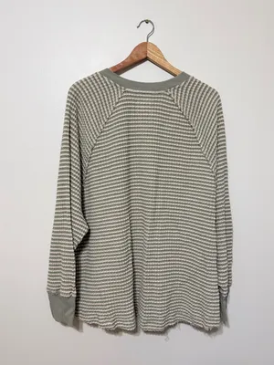 American Eagle AE Big Hug Notch Neck Waffle Sweatshirt Size Large Green thumbnail 7