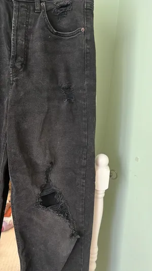 Wild Fable Distressed High-Waisted Jeans thumbnail 2