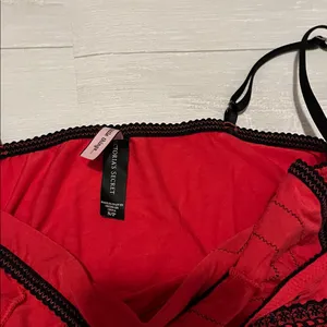 Victoria's Secret Red and Black Lace Chemise thumbnail 8