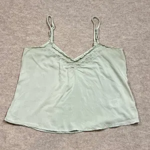 American Eagle Sage Green‎ Eyelet Embroidered V-Neck Cami Tank Top Small GUC thumbnail 1
