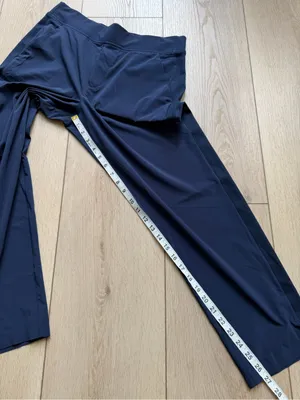 Athleta Brooklyn Ankle Pant in Navy Size 8 Casual Wrinkle Resistant Stretch thumbnail 10