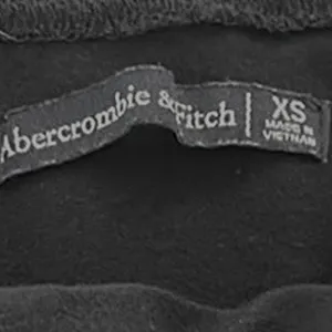 Abercrombie & Fitch Black Off the Shoulder Flowy Ruffle Top Size Women's XS thumbnail 2