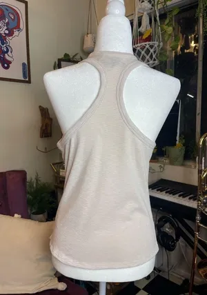 Vuori Sunrise High Neck Tank - Women's Medium thumbnail 5