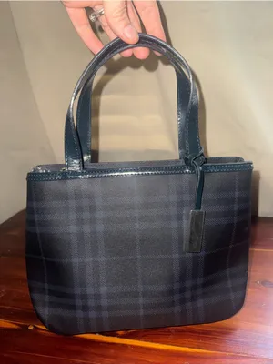 Burberry handbag thumbnail 1