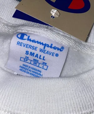 Champion Crewneck NWT thumbnail 3