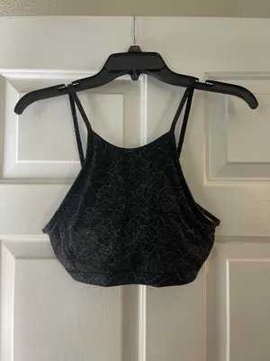 Lululemon Black Twist & Reach Sports Bra thumbnail 5