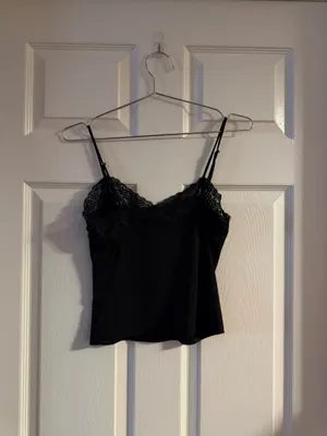Forever 21 Black Crop Tank Lace M thumbnail 2