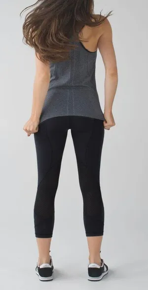 Lululemon Pace Rival Crop *22" in Black thumbnail 3