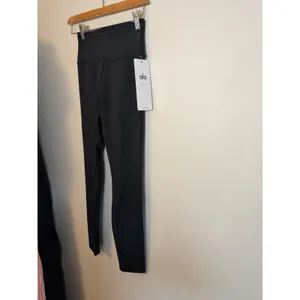 Alo 7/8 High waist Airlift Leggings Black Sz S NWT $134 thumbnail 11