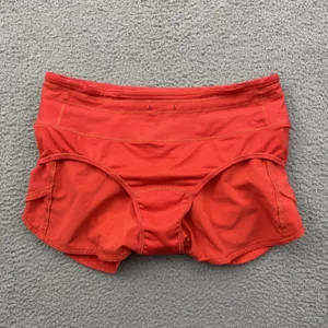 Lululemon Speed Up Shorts Mid Rise 4" Carnation Red Athletic Athleisure Women 6 thumbnail 3