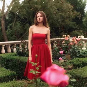 Reformation Buttercup‎ Dress Size 10 Red Fit and Flare Strapless Midi Formal thumbnail 5