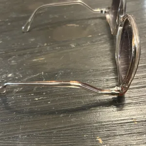 Stylish Women's Sunglasses thumbnail 5