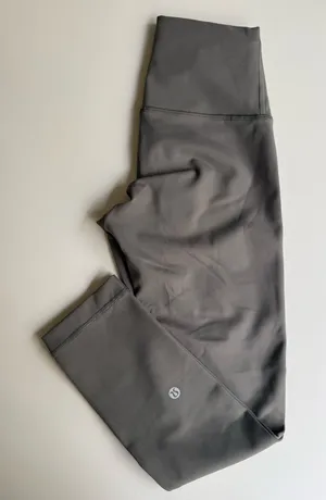 Greenish Lululemon Align 23" Leggings thumbnail 1
