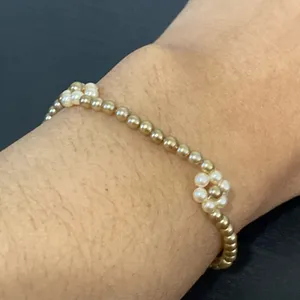 Urban Outfitters Beaded Floral Bracelet NWOT thumbnail 1
