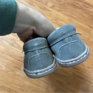 NEW Minnetonka Charcoal Suede Moccasins size 7 thumbnail 3
