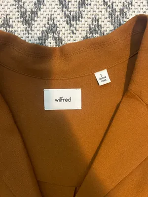 Aritzia Wilfred Top thumbnail 3