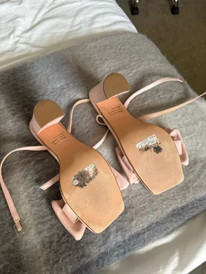 Pink Windsor Heels thumbnail 2
