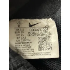 Nike Black White Women’s Flyknit Laced Sneakers DD3024-001 8M thumbnail 12
