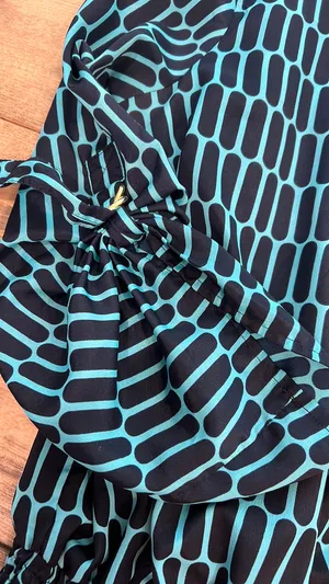 Women’s dress top thumbnail 3