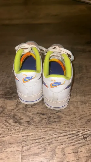 Nike Air Force 1 thumbnail 4