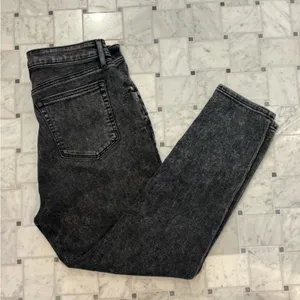LOFT Curvy Skinny Washed Black Jeans thumbnail 2