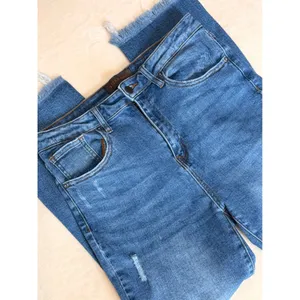 Risen Jeans Womens Size 31/13 Distressed High Rise Straight Leg Raw Hem thrashed thumbnail 6