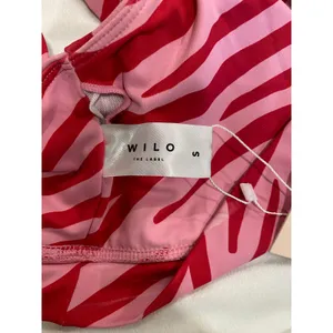 NWT Wilo The Label Contour Pink Zebra Print Sports Bra and leggings Women's S thumbnail 7