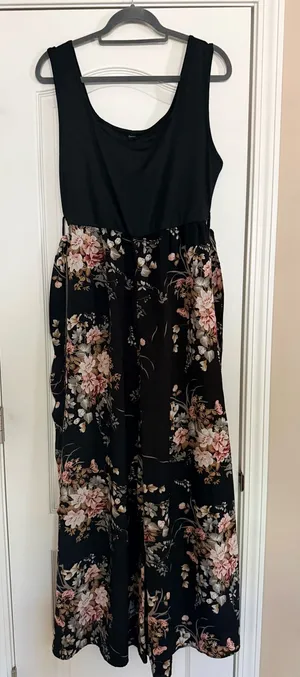 Dress Black Size XL thumbnail 1