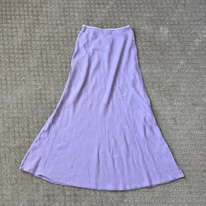 Purple Satin Maxi Skirt Size XS Pull On Elastic Waistband Perfect Condition thumbnail 3