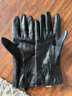 Michael Kors Leather Gloves thumbnail 8
