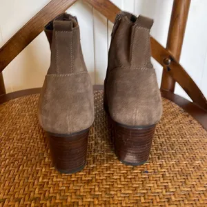 Crown Vintage Saleen suede heeled booties brown size 7 thumbnail 5