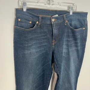 Y2K Lucky Brand Classic Low Rise Flare Dark Blue Bootcut Jeans thumbnail 2