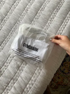 Gymshark White Cropped Tank thumbnail 4