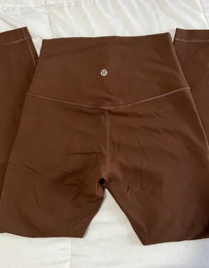 Lululemon Align High-Rise Crop 23” thumbnail 1