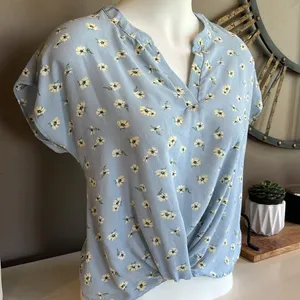 PINK ROSE Top Size Medium thumbnail 2