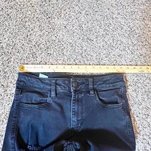 American Eagle Hi-Rise Jegging Black Distressed Ripped Skinny Jeans Womens 6 Reg thumbnail 5