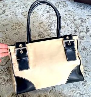 Elegant PRADA nylon tote bag 🌷🌷🌷 thumbnail 1