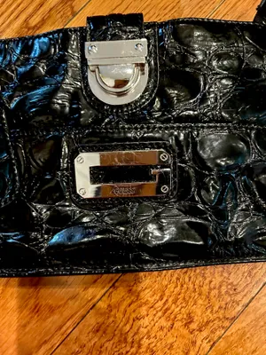 VINTAGE GUESS CROC PRINT patent LEATHER black Guess wristlet clutch bag thumbnail 15