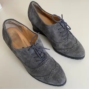 Ellen Tracy Active Gray Tobin Oxford Wedge SZ 8.5 suede booties‎ wingtip thumbnail 2
