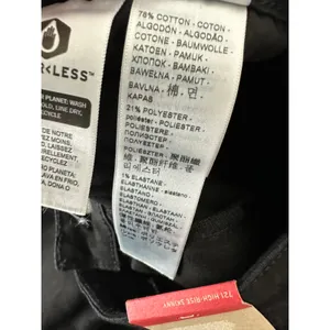 Levi's Womens Jeans 24 NWT 721 Black Wash High Rise‎ Skinny Denim Stretch thumbnail 4