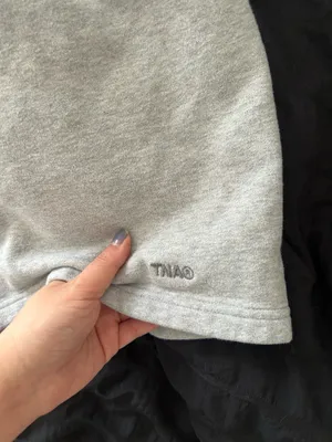 Aritzia shorts  thumbnail 3