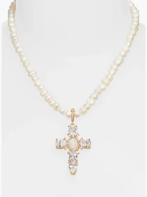 Vida Kush Virgin Mary Cross Pearl Necklace thumbnail 5
