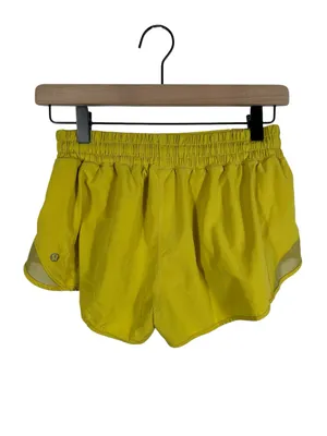 Lululemon Hotty Hot Short II 2.5” Women’s‎ Size 6 Yellow Running Athletic Shorts thumbnail 4
